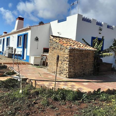 Вилла Casa Do Jardim Mexilhoeira Grande Экстерьер фото